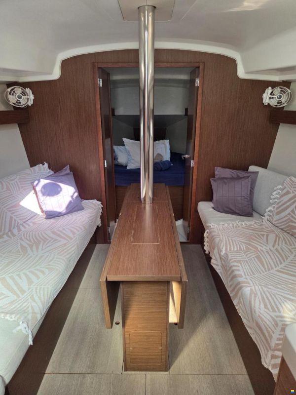 Beneteau Oceanis 34.1