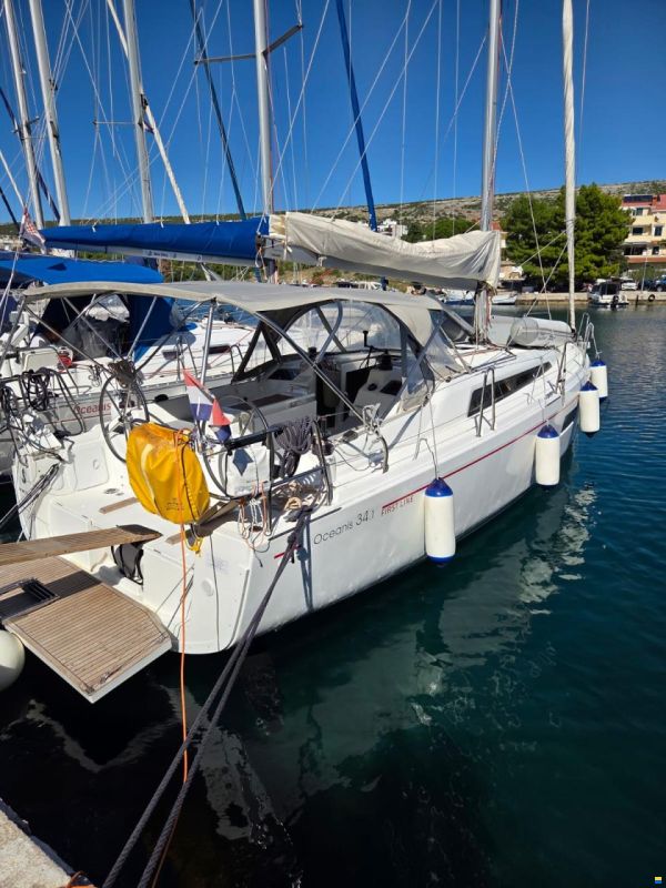 Beneteau Oceanis 34.1