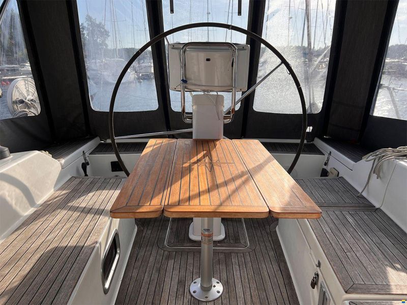 Hanse 350