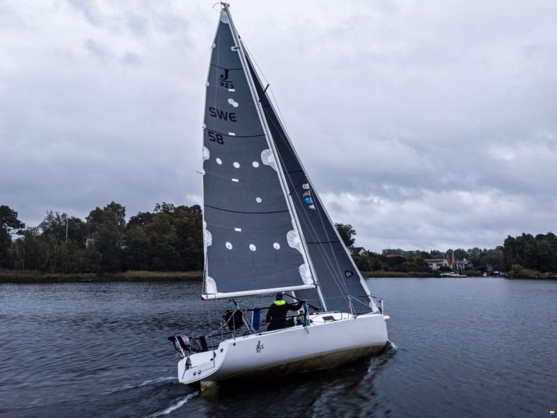 J Boats J/92S