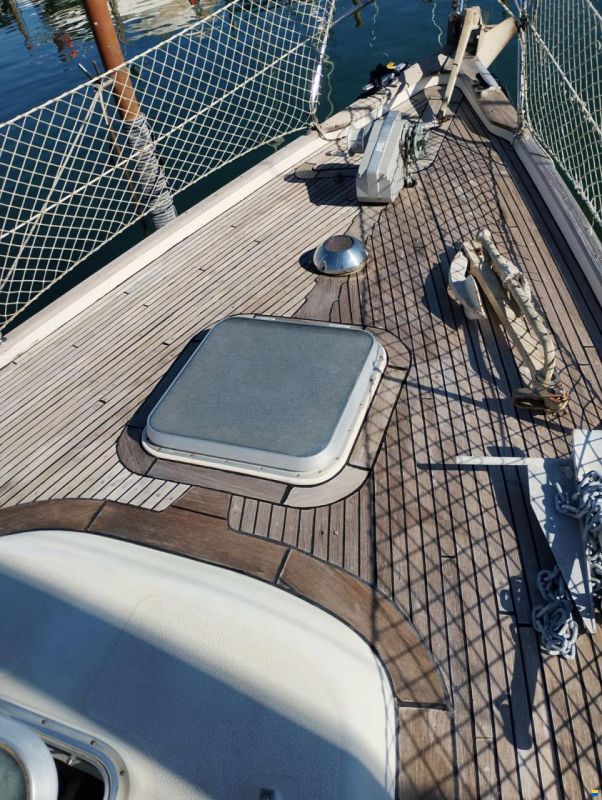 Hallberg-Rassy 352