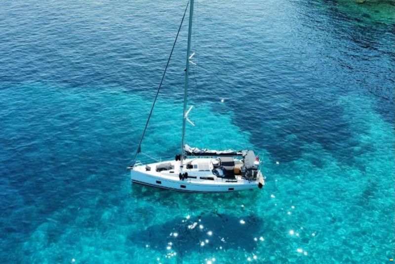Hanse 418