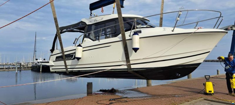 Jeanneau Merry Fisher 795