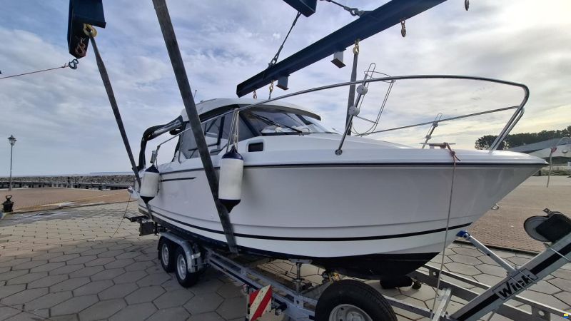 Jeanneau Merry Fisher 795