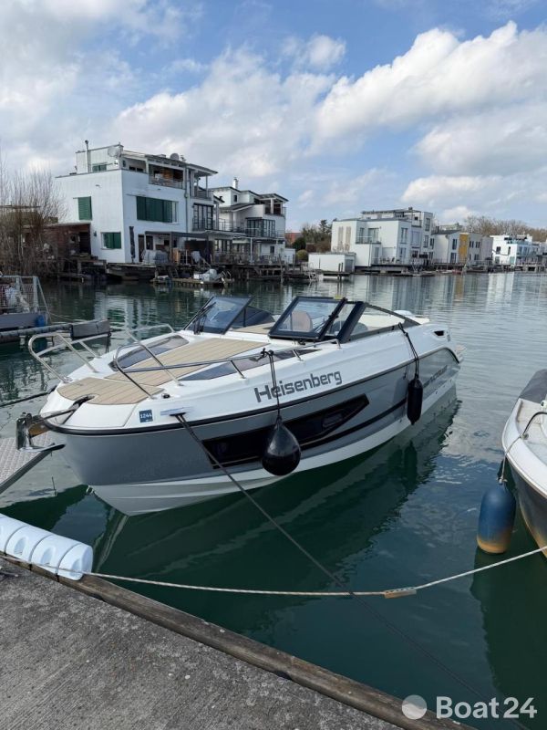 Quicksilver 755 Cruiser