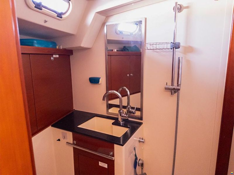 Hanse 430