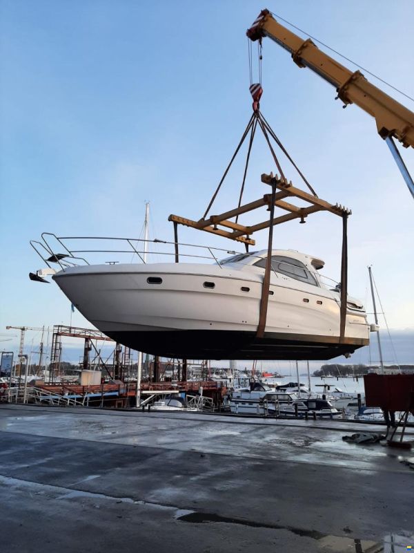 Bavaria 43 HT