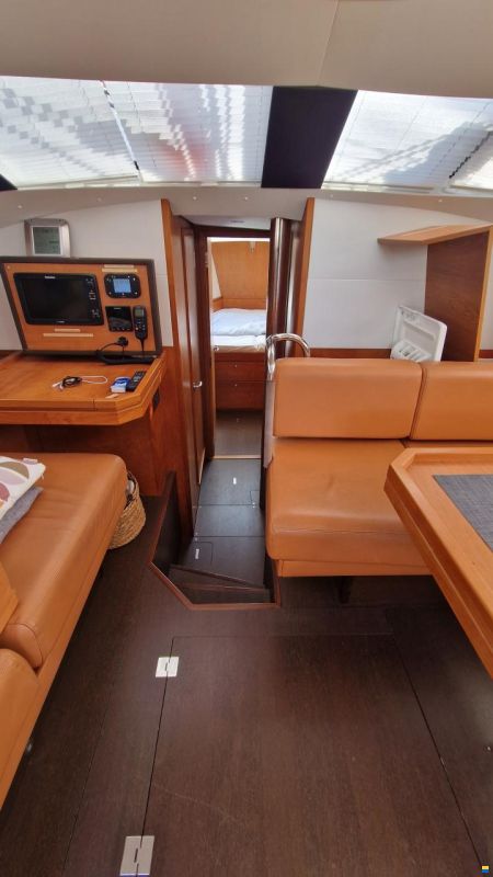 Wauquiez Pilot Saloon 48