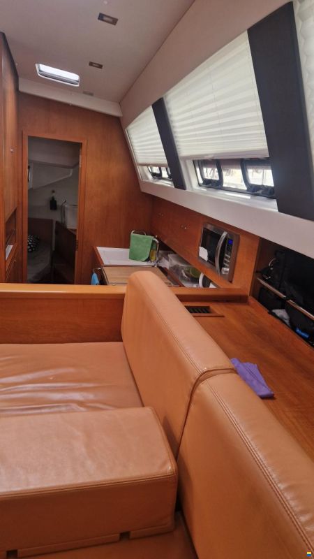 Wauquiez Pilot Saloon 48