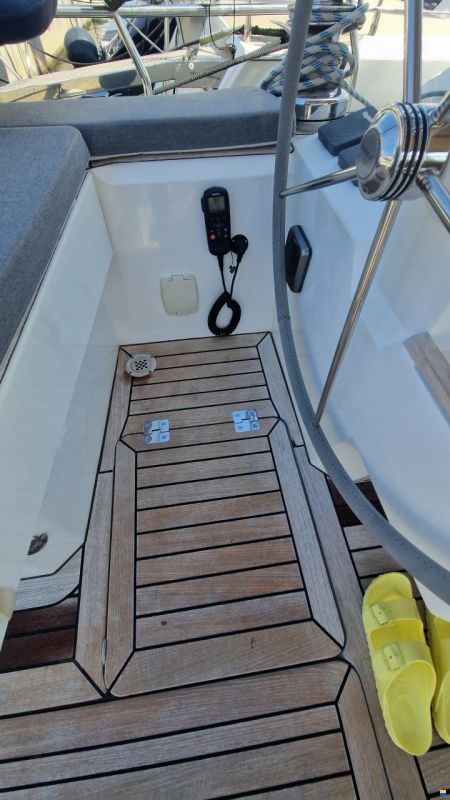 Wauquiez Pilot Saloon 48