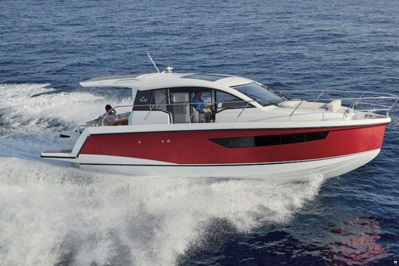 Sealine C330V