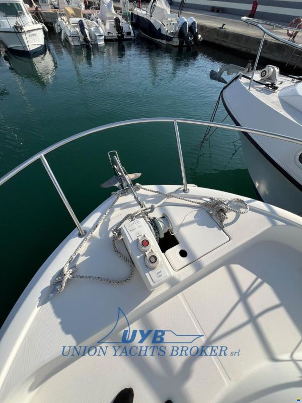 Beneteau Antares 760