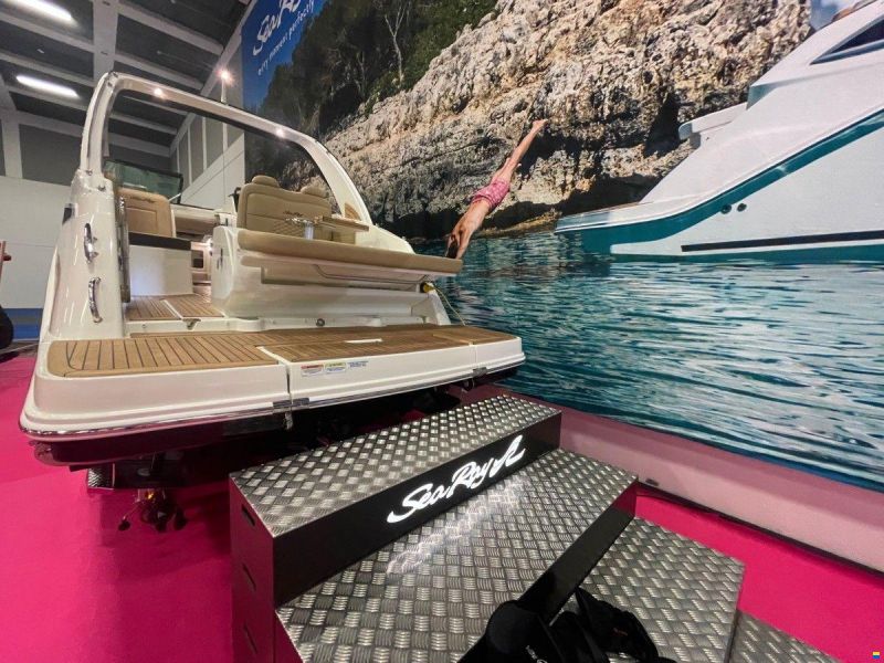 Sea Ray 265 Sundancer