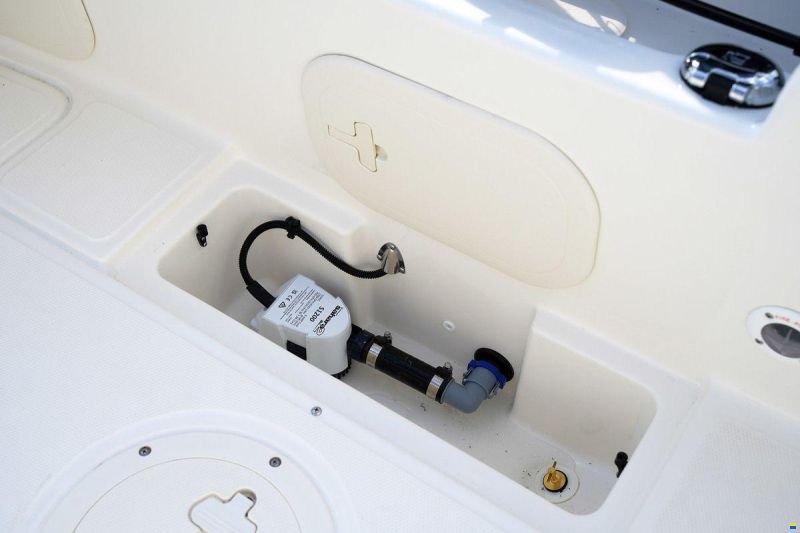 Boston Whaler 170 Montauk