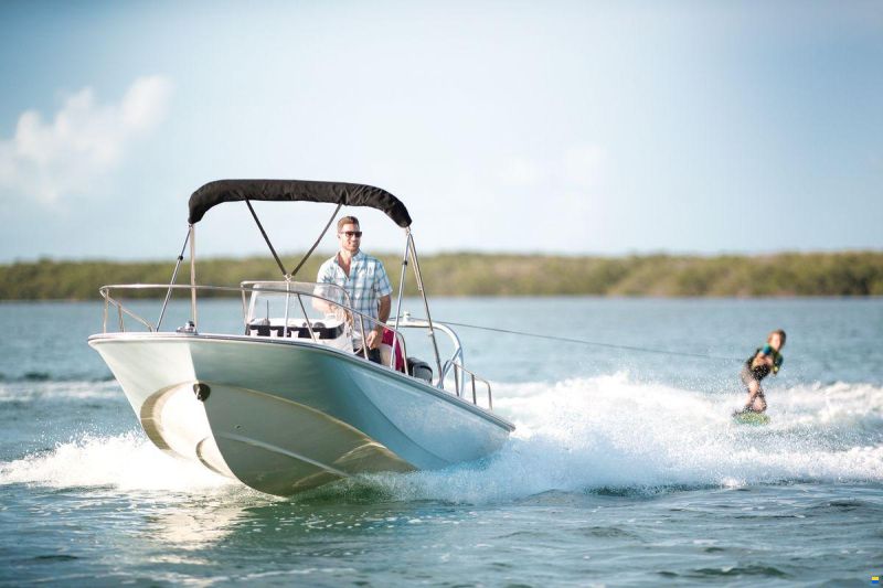 Boston Whaler 170 Montauk
