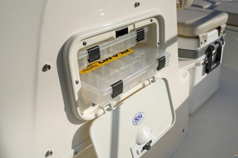 Boston Whaler 170 Montauk