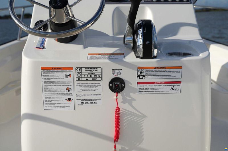 Boston Whaler 170 Montauk