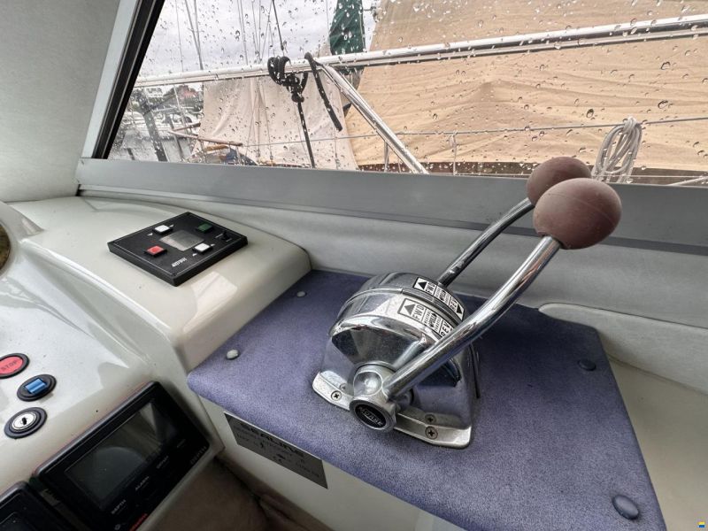 Sealine 360 F