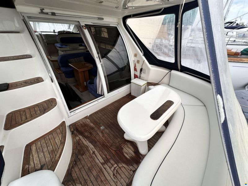 Sealine 360 F