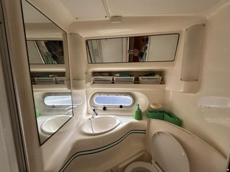 Sealine 360 F