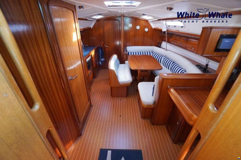 Bavaria 38-3