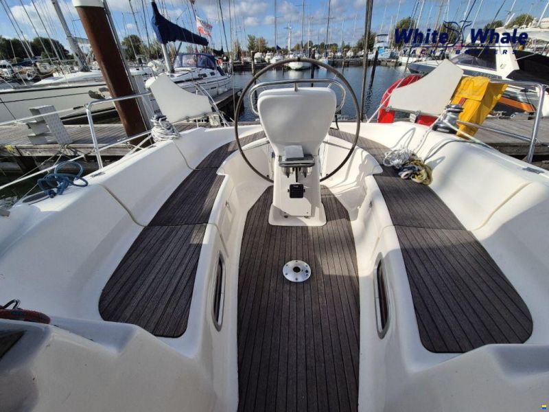 Bavaria 38-3