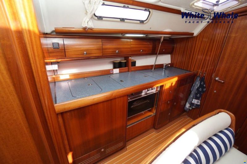 Bavaria 38-3