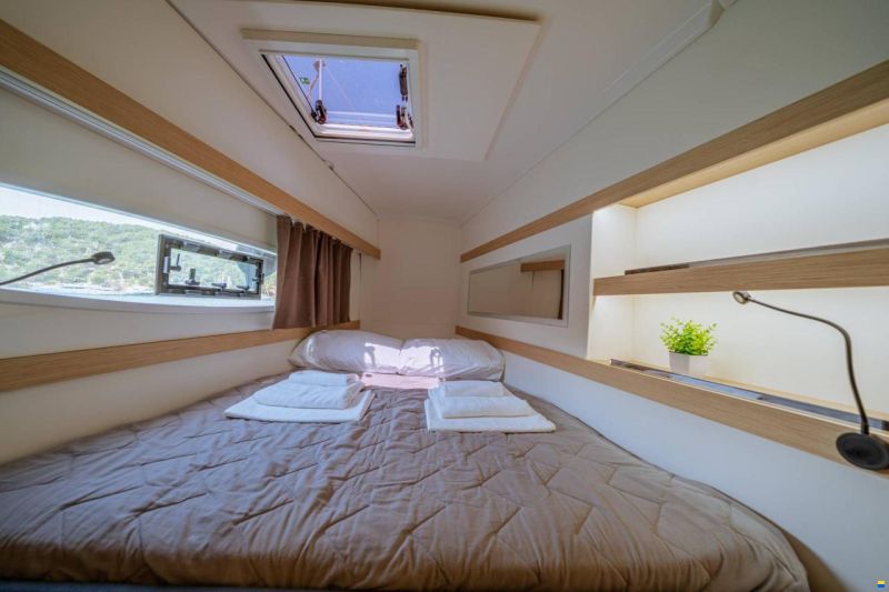 Fountaine-Pajot Isla 40