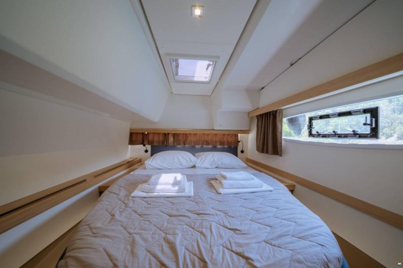 Fountaine-Pajot Isla 40