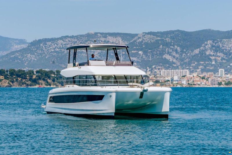 Fountaine-Pajot MY6