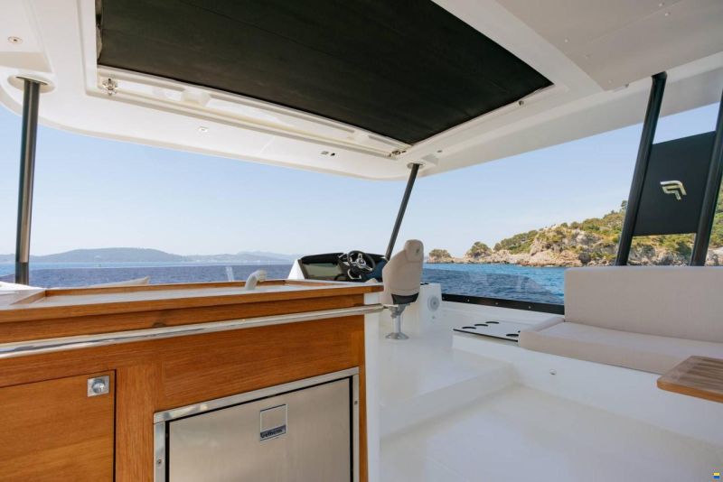 Fountaine-Pajot MY6