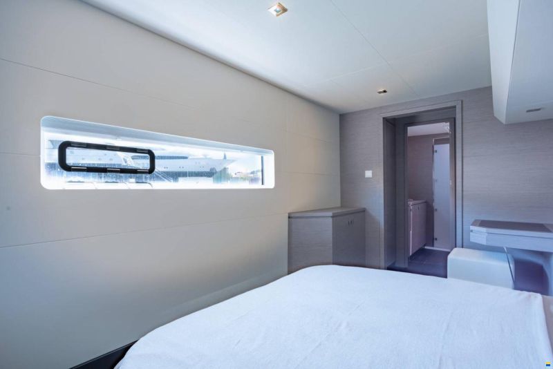 Fountaine-Pajot MY6