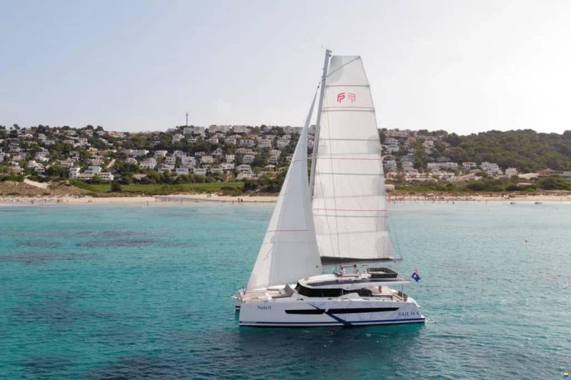 Fountaine-Pajot Aura 51