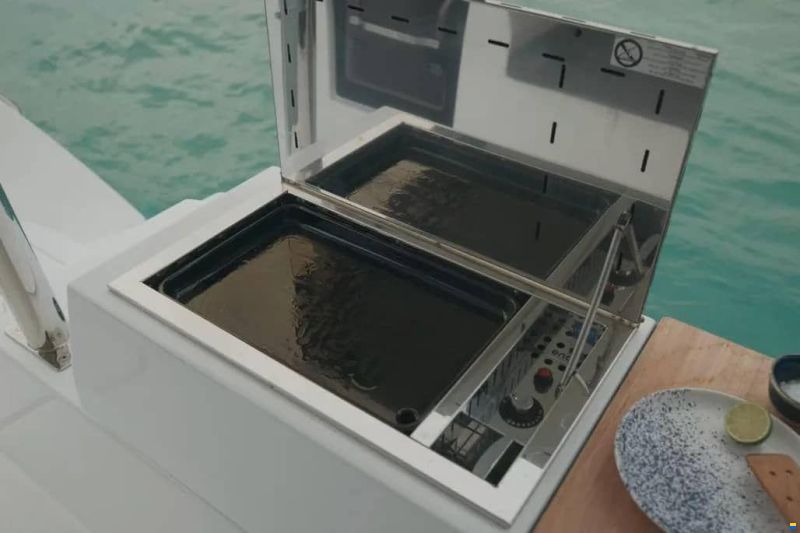 Fountaine-Pajot Aura 51