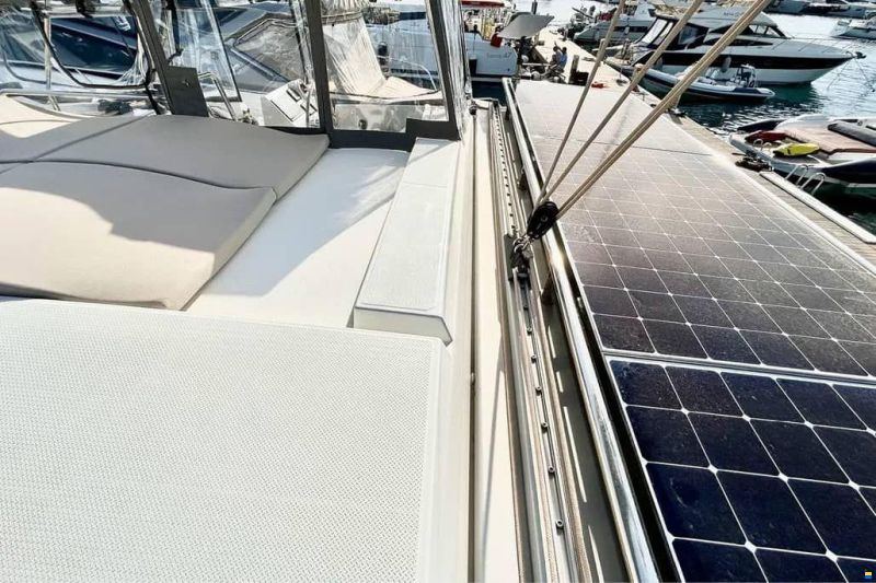 Fountaine-Pajot Astrea 42