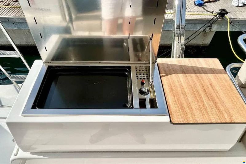 Fountaine-Pajot Astrea 42