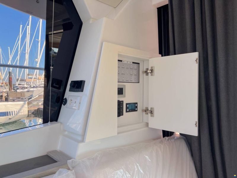 Fountaine-Pajot MY4.S