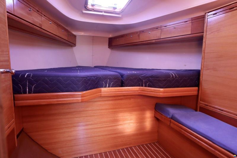 Bavaria 37-2 C