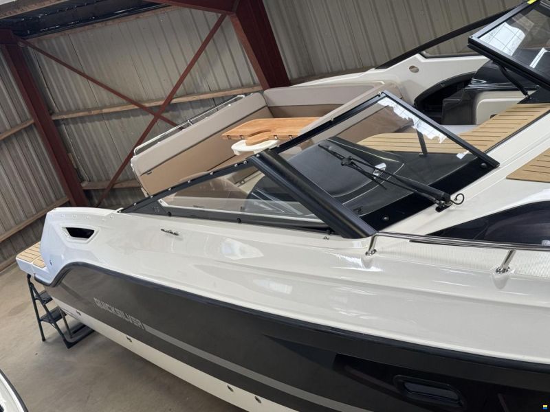 Quicksilver Activ 755 Cruiser med F225 M
