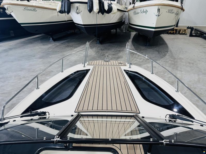 Quicksilver 755 Cruiser