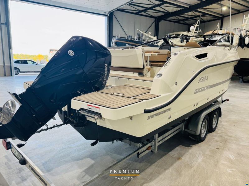 Quicksilver 755 Cruiser