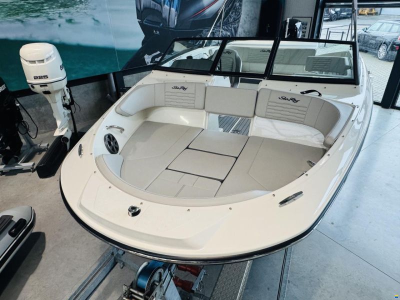 Sea Ray SPX 190 OB