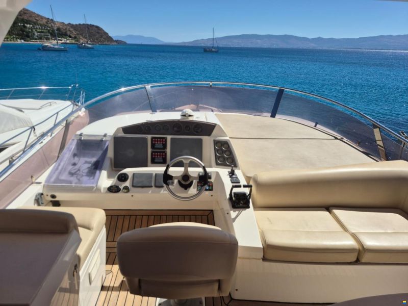 Sealine T60