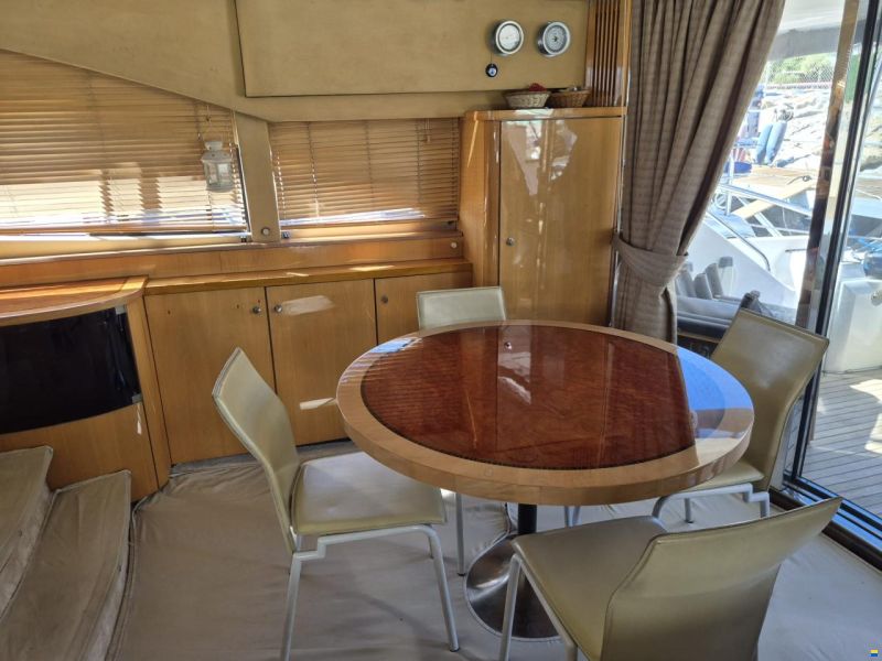 Sealine T60