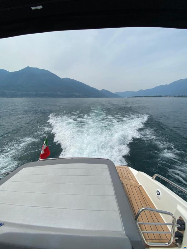 Cranchi Endurance 30
