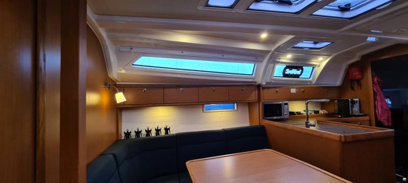 Bavaria 37 Cruiser