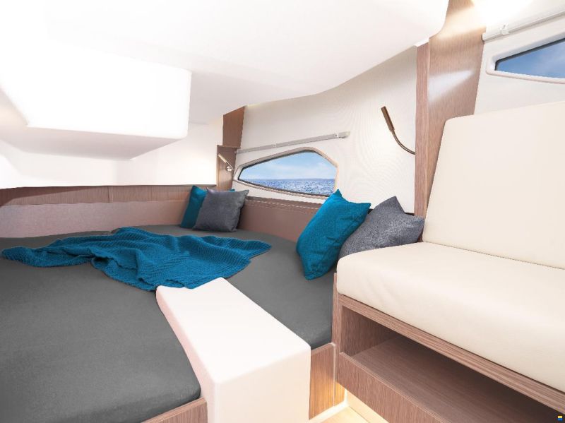 Sealine C335