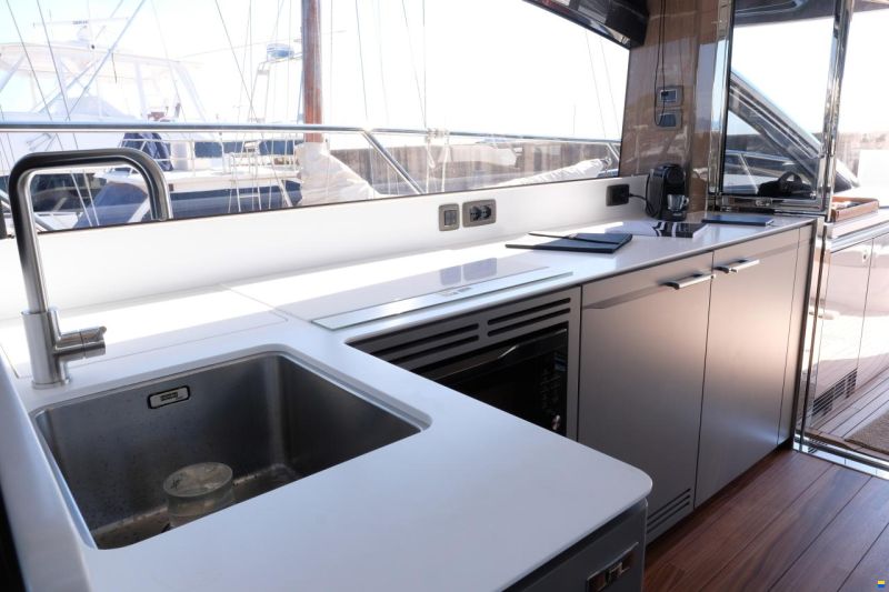 Princess V55