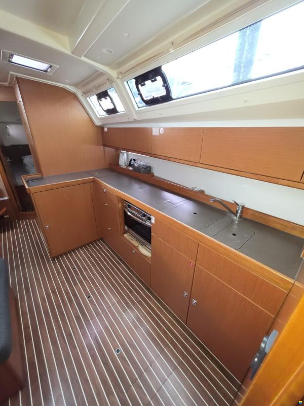 Bavaria CRUISER 46