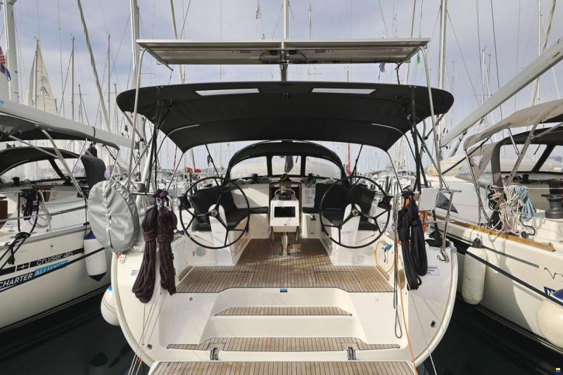 Bavaria CRUISER 46